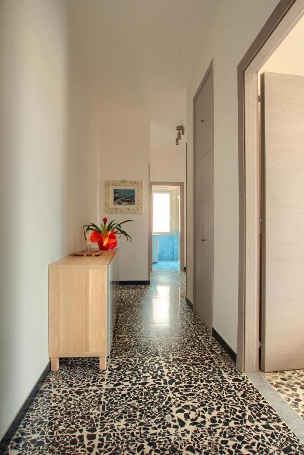 Appartamento Di Fronte Alla Pista Ciclabile Con 2 Camere Da Letto E Wifi Imperia Exteriör bild