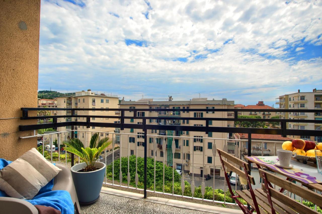Appartamento Di Fronte Alla Pista Ciclabile Con 2 Camere Da Letto E Wifi Imperia Exteriör bild